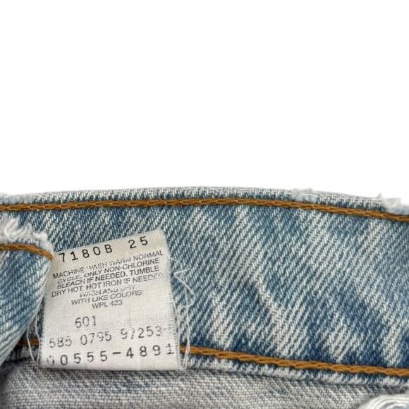Vintage Levi's Made in USA 555 Size 33 Light Discolored Denim Cropped Raw Hem - Picture 10 of 10